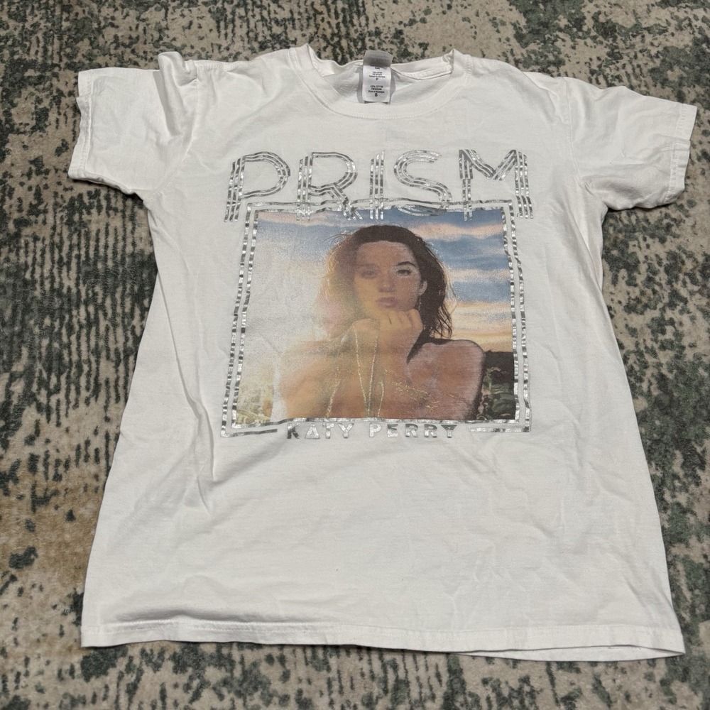 Katie Perry Prismatic Tour 2015 Tshirt Women's Small
